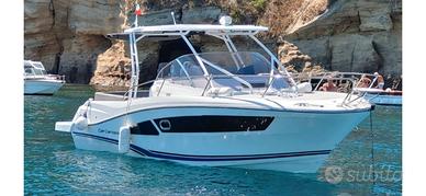 Jeanneau Cap Camarat 9.0 WA T-Top