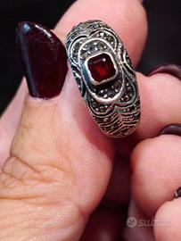 Anello Vintage in Argento 925, Marcasite e Granato