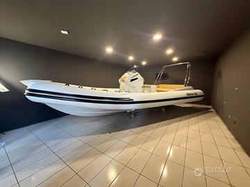 ORIGINAL 800 – L'Ammiraglia del Mare in 8 Metri