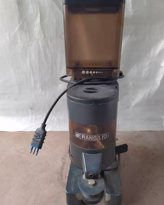 Macinacaffè professionale.