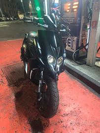 Phantom f12r a liquido