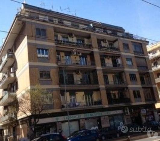 Loft con POSTO AUTO / Tomba di Nerone