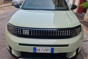 Fiat Grande Panda 1.2 Hybrid 110 CV S&S La Prima