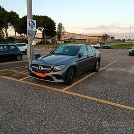 suv Mercedes glc coupé 4x4