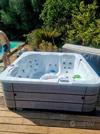 vasca idromassaggio 3 posti 
