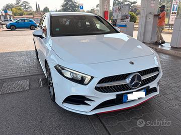 Mercedes-benz A 200 Automatic Premium AMG, VETRI P