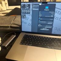 MacBook Pro 16" M2 Pro 16GB 512GB - 2023