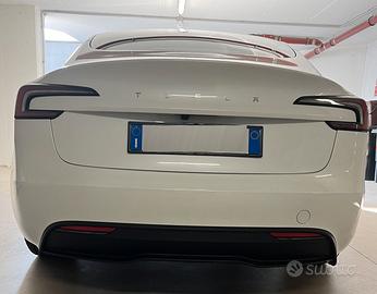 Paraurti posteriore Tesla model 3 Highland