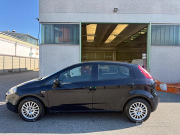Fiat Punto 1.3 MJT II S&S 95 CV 5 porte Street