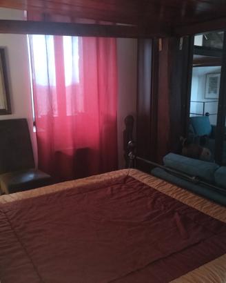 Stanza in casale in montagna