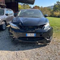 Nissan Qashqai 1.6 dCi 2WD POCO INCIDENTATO