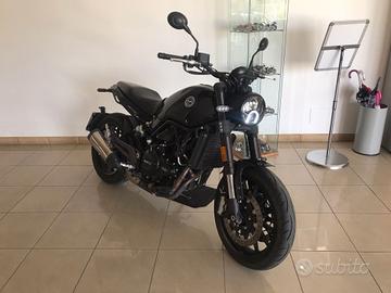 Altro Benelli Leoncino 500