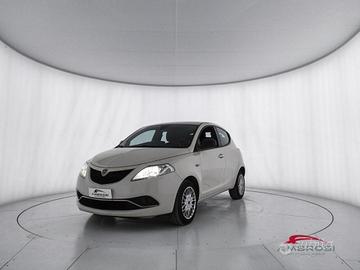 LANCIA Ypsilon 1.2 69 CV 5 porte Gold