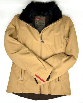 Giacca donna Prada Sport con collo in pelliccia