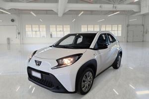 TOYOTA AYGO X 1.0B 72 CV ACTIVE S-CVT SUV