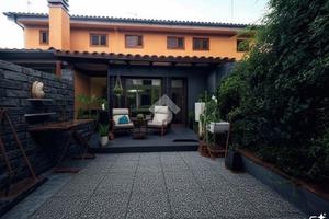 VILLA A SCHIERA A TREVIGNANO ROMANO