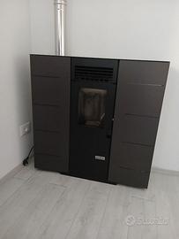 Stufa a pellet Ecofox Slim 6 colore antracite