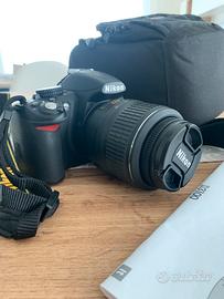 NIKON D3100