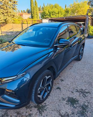 Hyundai Tucson full Hybrid excellence 