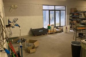 Magazzino di 40 mq con servizi