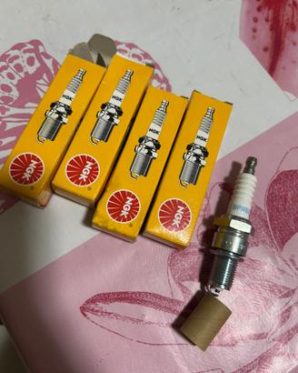 Candele NGK BPR6ES Set 4 Pezzi