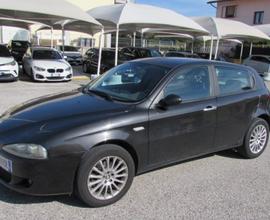 ALFA ROMEO 147 1.9 JTD (115 CV) cat 5p. Distinct