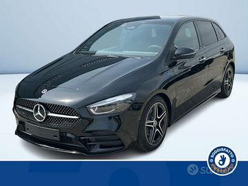 Mercedes-Benz Classe B 180d Automatic AMG Lin...