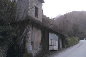 Immobile 56mq da ristrutturare con ampio terreno