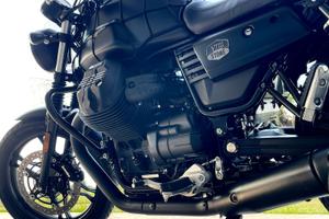 Moto Guzzi V7 Stone III