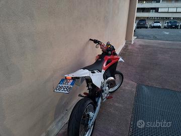 HUSQVARNA SM 125 TRATTABILE 