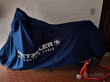 Telo coprimoto Metzeler