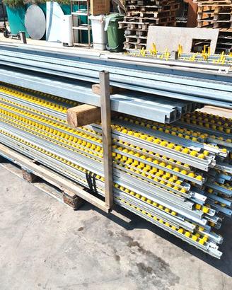 scaffalatura Interroll usata