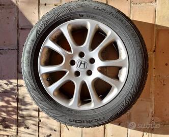 Cerchi 18" Honda CR-V con pneumatici invernali