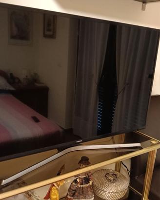 SMART TV SAMSUNG LED 43” 4K