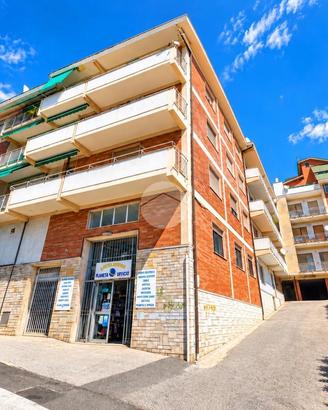 5 LOCALI A TERAMO