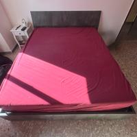 Letto matrimoniale contenitore