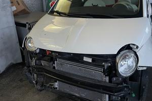 500 cabrio sinistrata