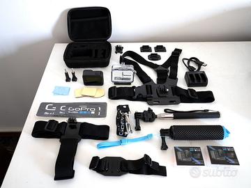 GoPro HERO 8 Black + kit accessori completo, nuova