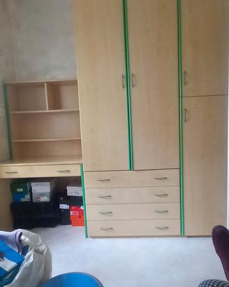 Cameretta in buono stato