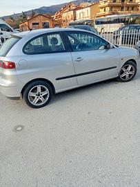 SEAT IBIZA 1.4 benzina e GPL