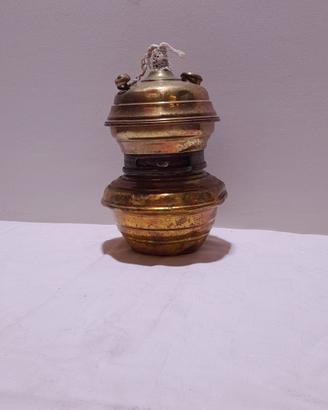 lampada a carburo in ottone