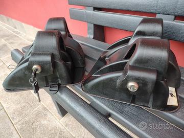 Portasci magnetico con chiusura