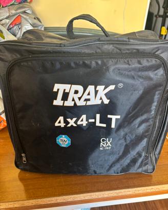 Trak 4x4