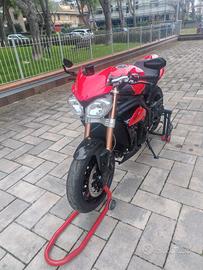 Triumph Speed triple 1050