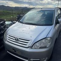 Per ricambi Toyota Verso 2.0 85kw 1CDFTV 2002
