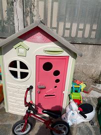 Casetta bici e giochi