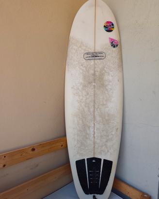 Channel Island surf board tavola