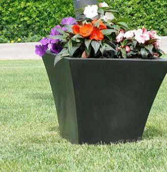 Vaso Quadro CRATERE - Cm 40x40x34H in resina-plast