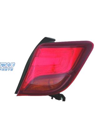 FANALE DESTRO PER TOYOTA YARIS 5P 14- ROSSO