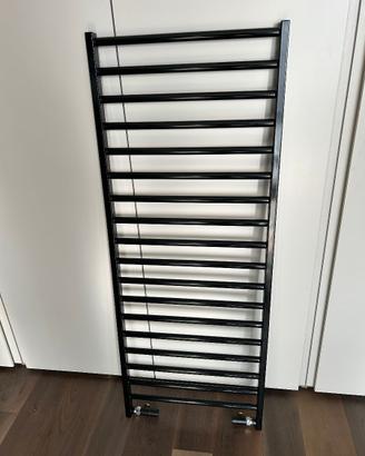 Calorifero termosifone scaldasalviette Deltacalor